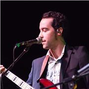 Clases de Bajo eléctrico, preparación para conservatorios superiores, teoría musical, armonía, audición y ritmo